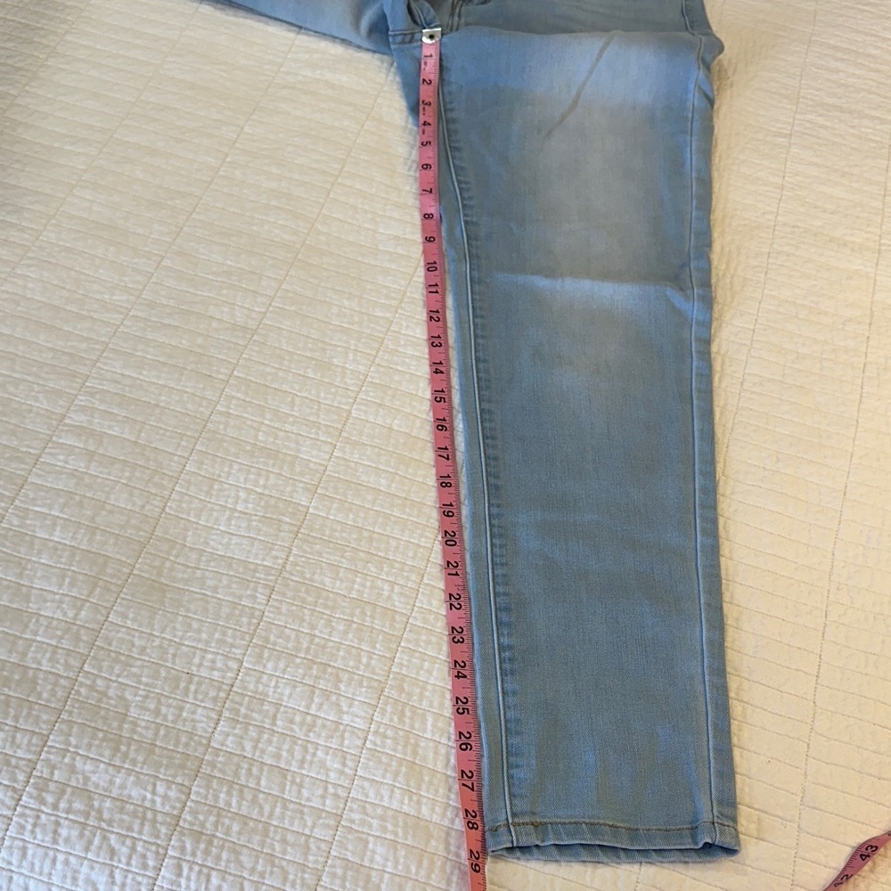KanCan Women's Light Blue Straight Leg Jeans - Picture 7 of 7